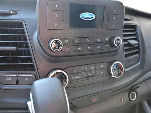 Used 2025 Ford Transit 250 Low Roof w/ Exterior Upgrade Package RWD image 7