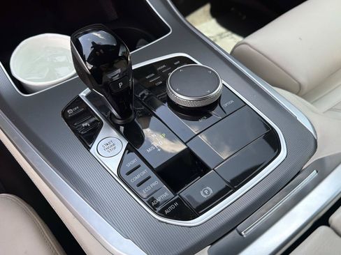 Used 2022 BMW X5 sDrive40i RWD image 24