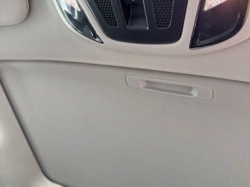 Used 2022 Subaru Outback Limited AWD/4WD image 16
