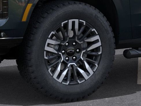 New 2026 Chevrolet Tahoe Z71 w/ Z71 Off-Road Package AWD/4WD image 10