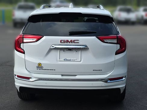 Used 2023 GMC Terrain Denali AWD/4WD image 6