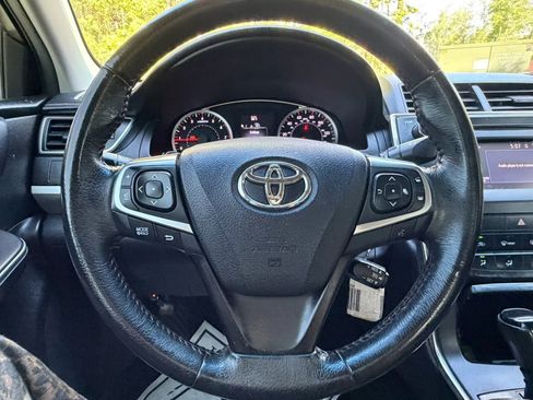 Used 2017 Toyota Camry SE FWD image 26
