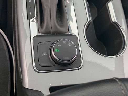 Used 2023 Chevrolet Blazer LT image 29