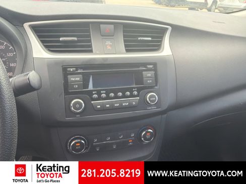 Used 2017 Nissan Sentra S FWD image 15