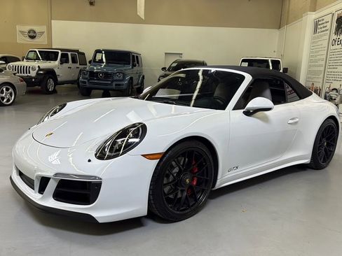 Used 2017 Porsche 911 Cabriolet image 5