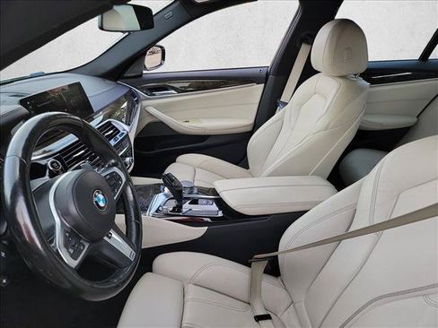 Used 2018 BMW 530i RWD image 13