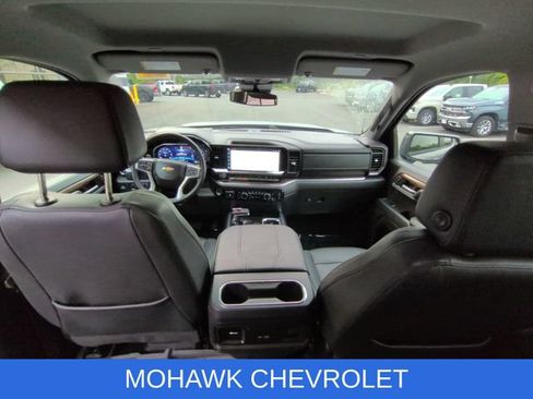Used 2023 Chevrolet Silverado 1500 LT w/ Safety Package AWD/4WD image 20