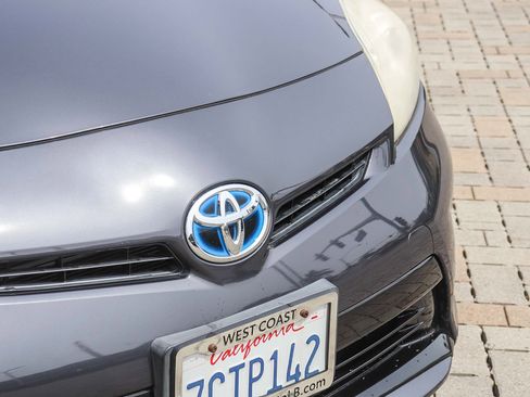 Used 2013 Toyota Prius Two image 5