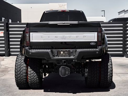 Used 2022 Ford F450 Limited w/ FX4 Off-Road Package AWD/4WD image 26