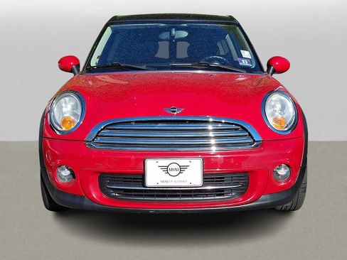 Used 2011 MINI Cooper Clubman FWD image 2