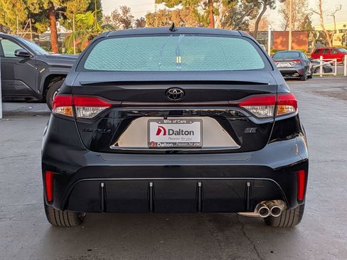 New 2026 Toyota Corolla SE image 3