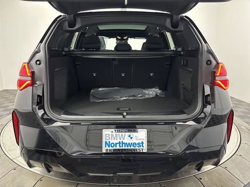 New 2026 BMW X3 xDrive30i w/ Premium Package AWD/4WD image 21
