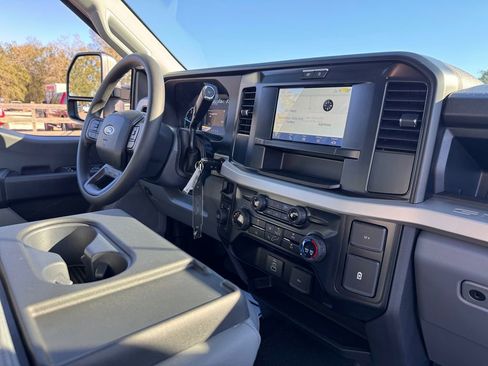 New 2026 Ford F350 XL image 21