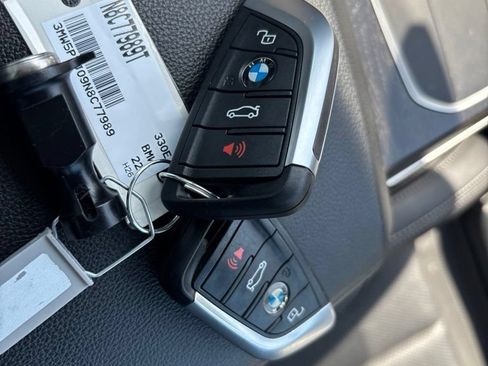 Used 2022 BMW 330e w/ Driving Assistance Package RWD image 32