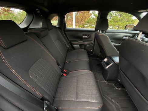 Used 2024 Honda HR-V Sport image 25