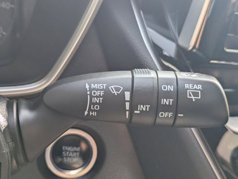 Used 2024 Toyota Corolla SE image 27