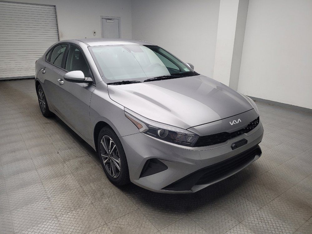 Used 2023 Kia Forte LXS FWD image 13