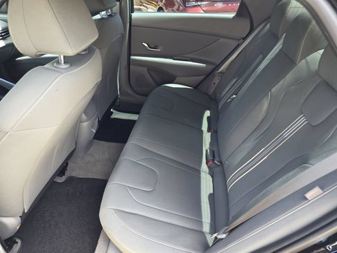 Certified 2025 Hyundai Elantra Sport FWD image 16