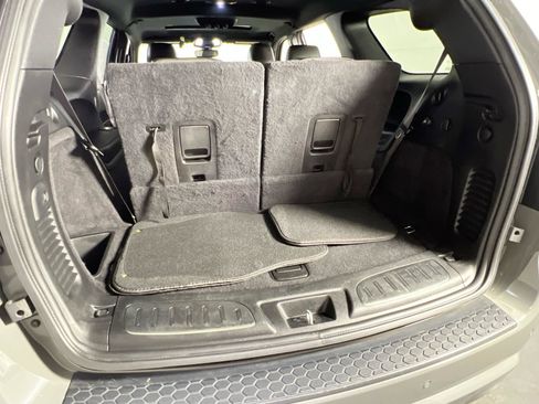Used 2022 Dodge Durango R/T w/ Blacktop Package image 26