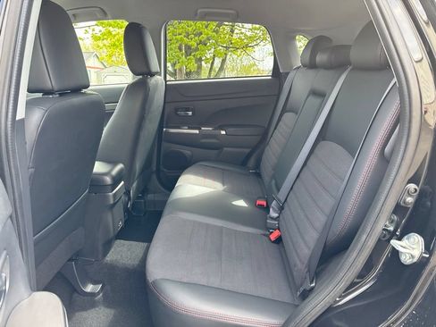 Used 2024 Mitsubishi Outlander Sport SE AWD/4WD image 21