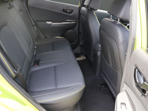 Used 2020 Hyundai Kona Limited FWD image 18