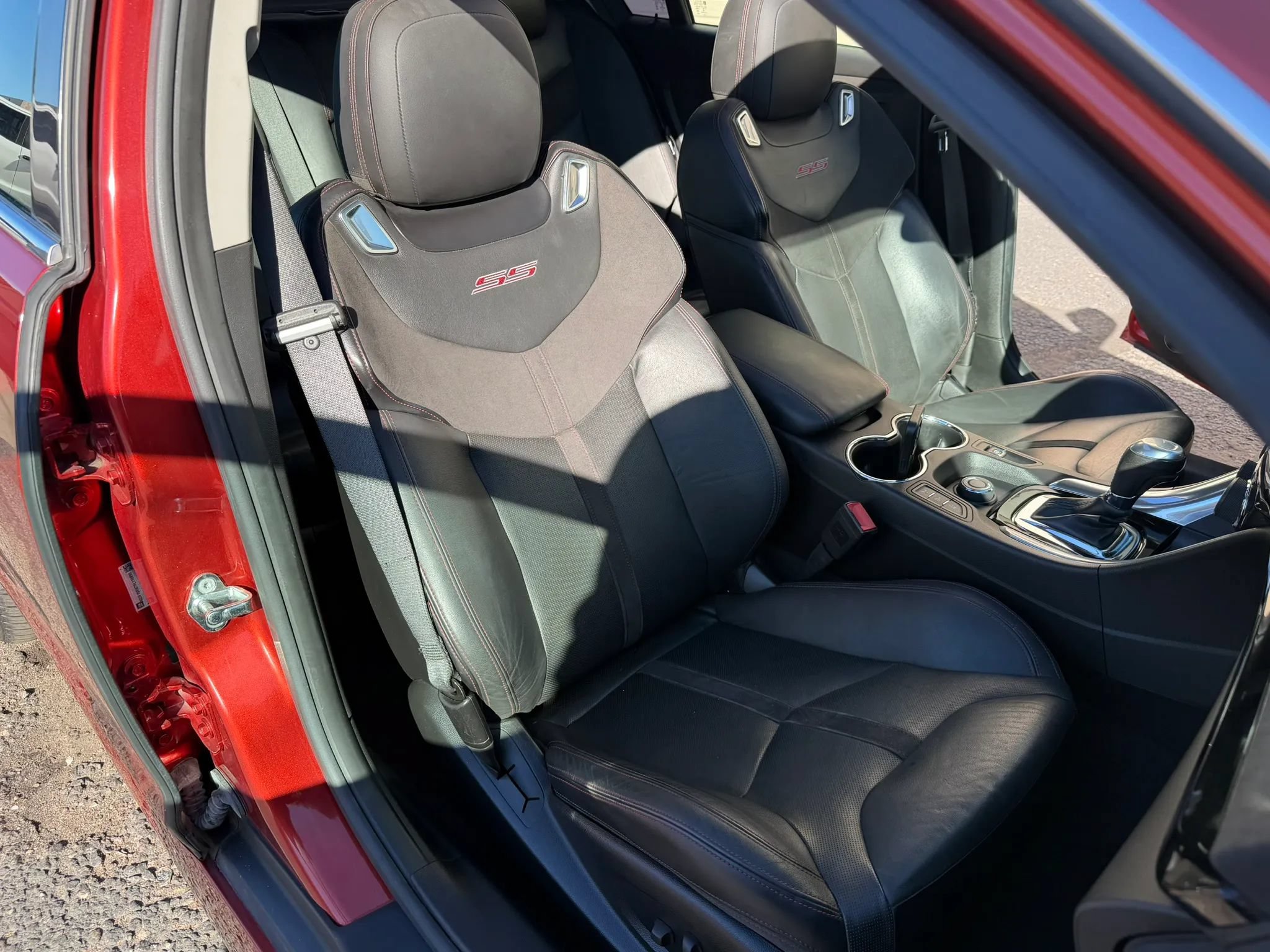 Used 2015 Chevrolet SS RWD image 15