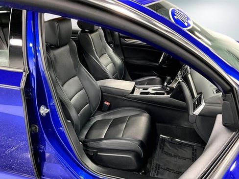 Used 2018 Honda Accord Sport image 27