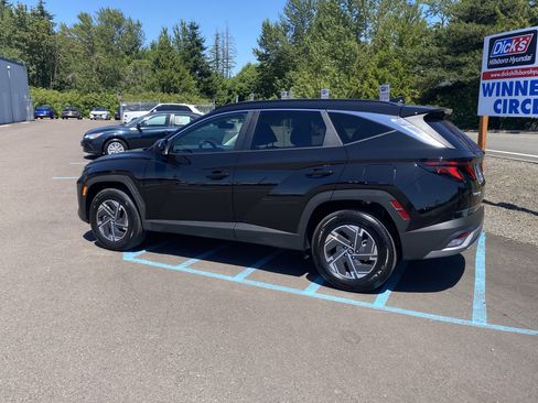 Certified 2025 Hyundai Tucson Blue AWD/4WD image 3
