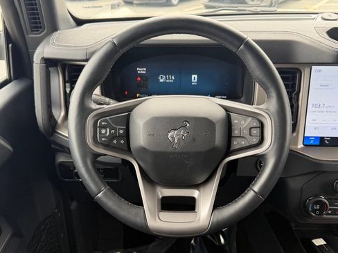 Used 2025 Ford Bronco Outer Banks AWD/4WD image 43