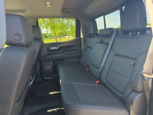 Used 2024 GMC Sierra 1500 Denali w/ Denali Reserve Package AWD/4WD image 14