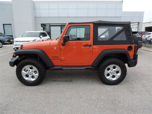Used 2015 Jeep Wrangler Sport image 8