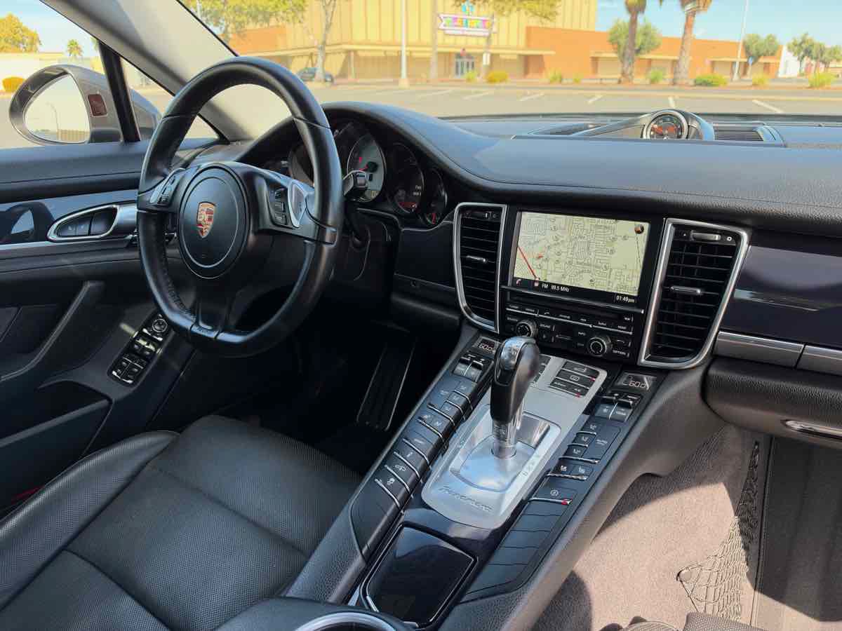 Used 2015 Porsche Panamera 4S AWD/4WD image 16