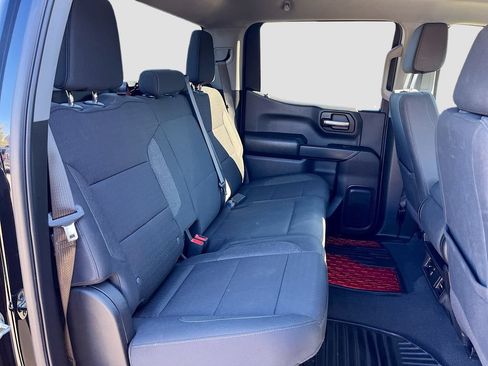 Used 2025 Chevrolet Silverado 1500 Custom Trail Boss w/ Dark Appearance Package AWD/4WD image 25