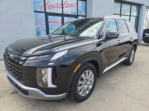Used 2025 Hyundai Palisade SEL AWD/4WD image 2