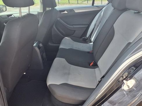 Used 2017 Volkswagen Jetta S FWD image 11