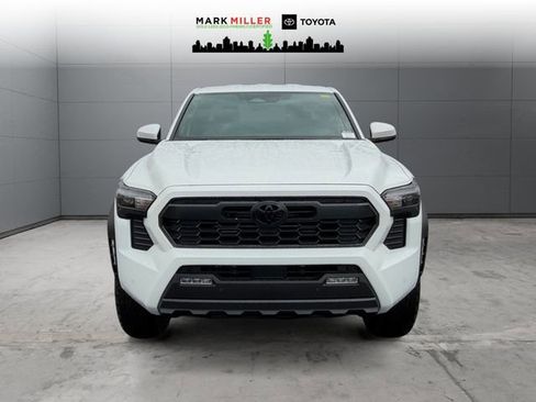 New 2026 Toyota Tacoma TRD Off-Road w/ TRD Off Road Upgrade Package AWD/4WD image 8