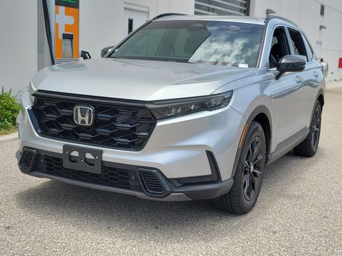 Used 2025 Honda CR-V Sport-L image 3