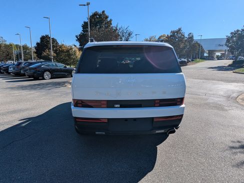 Used 2025 Hyundai Santa Fe SEL image 6