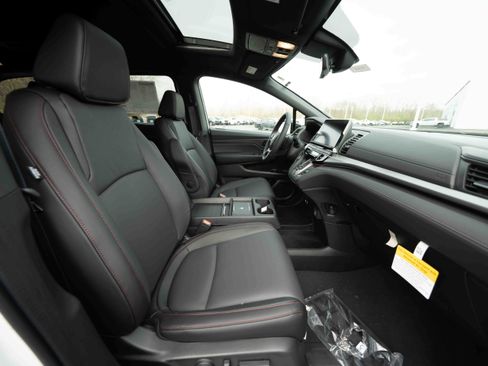 New 2026 Honda Odyssey Sport-L image 27