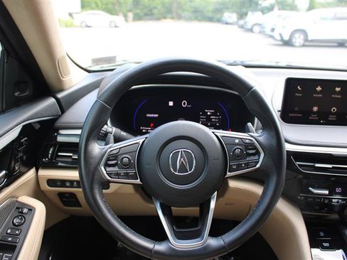 Used 2023 Acura MDX SH-AWD image 17