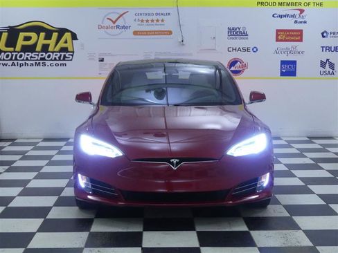 Used 2018 Tesla Model S 75D image 2