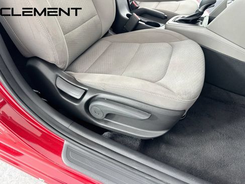 Used 2019 Hyundai Elantra SE FWD image 32