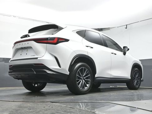 Used 2024 Lexus NX 250 FWD w/ Towing Package (2000 Lbs) image 37