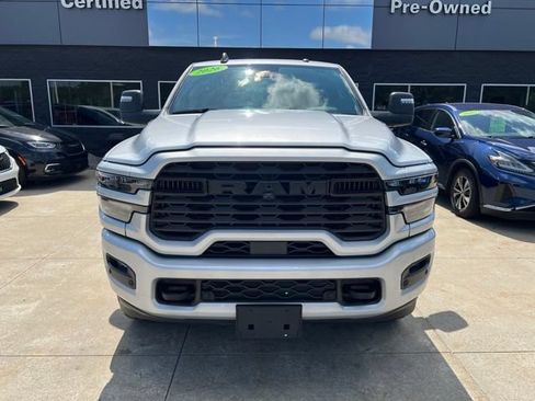 Used 2026 RAM 2500 Big Horn AWD/4WD image 2