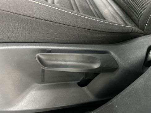 Certified 2024 Volkswagen Tiguan S AWD/4WD image 10
