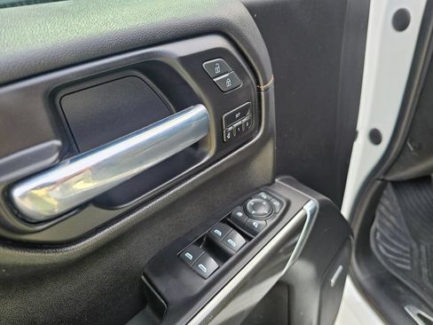 Used 2020 GMC Sierra 1500 AT4 w/ AT4 Premium Package AWD/4WD image 19