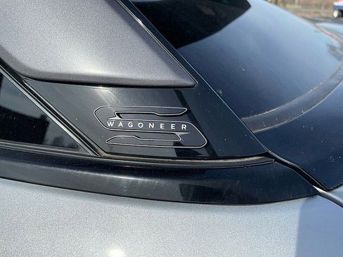 Used 2024 Jeep Wagoneer Launch Edition image 7