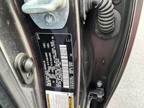 Used 2019 Toyota 4Runner Limited AWD/4WD image 36