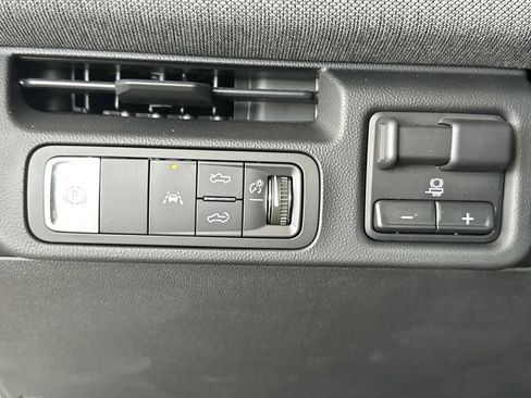 New 2026 GMC Sierra EV Elevation w/ LPO, Elevation Dark Package AWD/4WD image 18