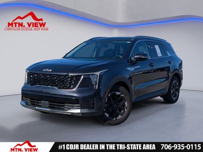 Used 2025 Kia Sorento S w/ Panoramic Sunroof Package